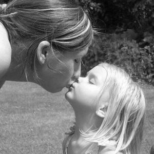 Meet your Posher, Kaytlin